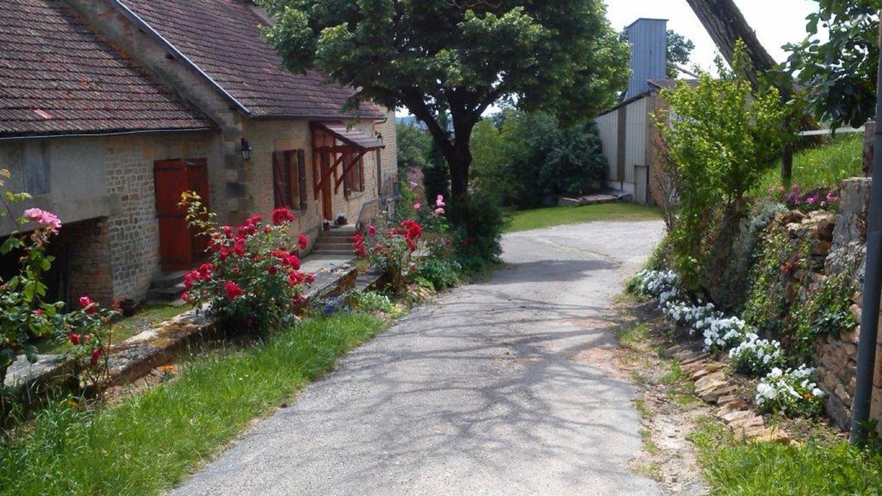 Domaine Bois De Capy Bed & Breakfast Proissans Exterior photo